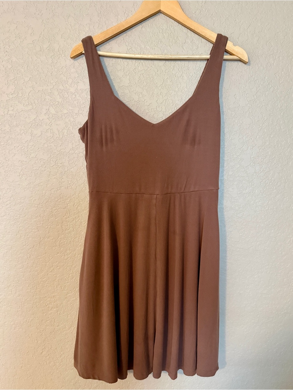 nine britton Brown V-Neck Sleeveless Skater Dress